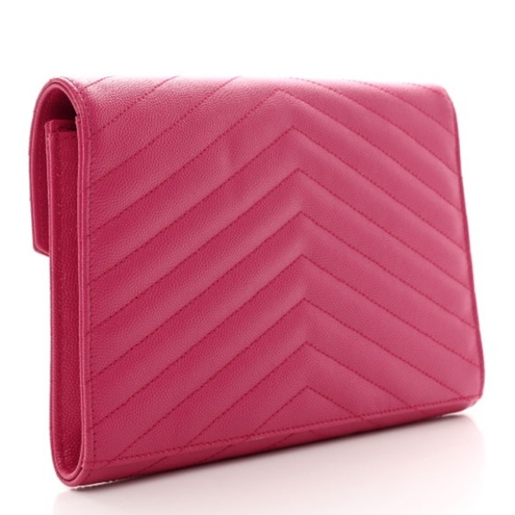 SAINT LAURENT 
Grain De Poudre Matelasse Chevron Monogram Envelope Clutch - Picture 2 of 16
